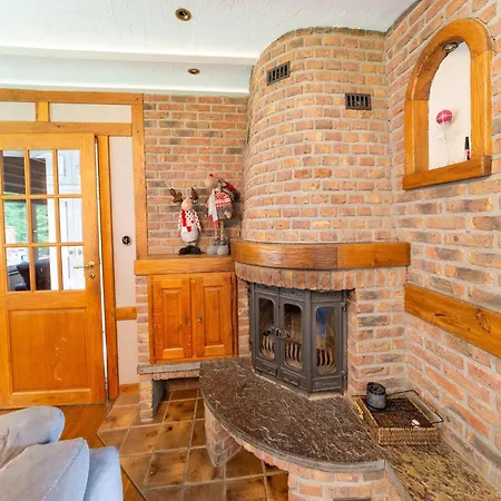Stunning For 5 Adults In Recht